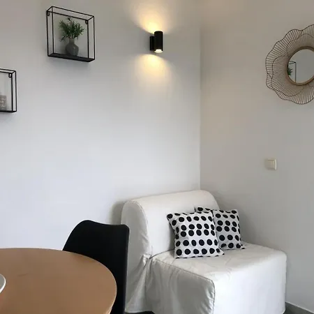 Apartment In Okrug Gornji With Sea View, Air Conditioning, Wifi, Washing Machine 5049-1